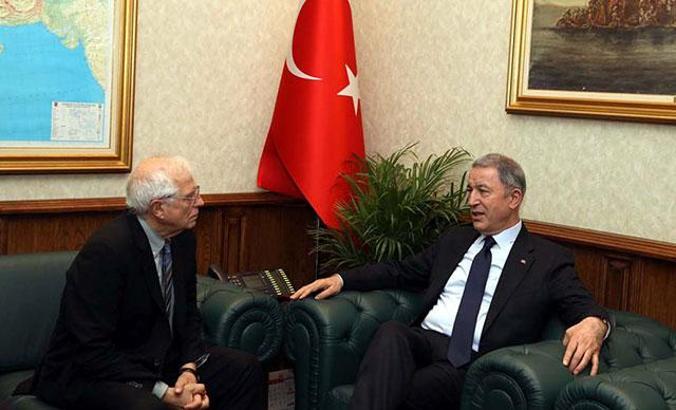 Bakan Akar, AB Komisyonu Başkan Yardımcısı Fontelles ile bir araya geldi