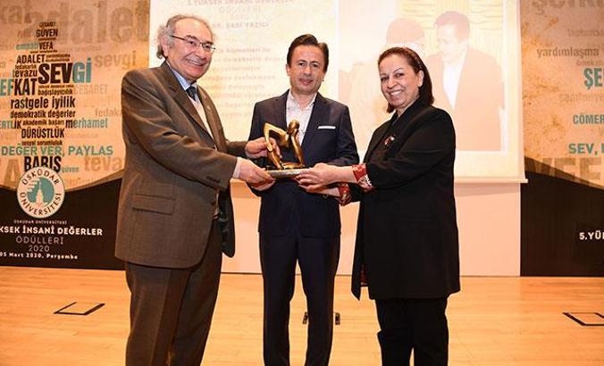 Tuzla’ya yüksek insani değerler ödülü