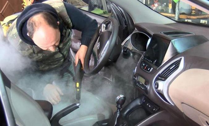 Oto yıkamacılardan koronavirüs için özel dezenfekte