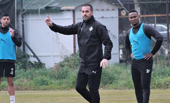 Altay'da Yalçın Koşukavak'ın Fenerbahçe belirsizliği