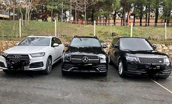 'Lüks araç' şebekesine operasyon:  8 gözaltı