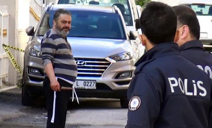 Babasını öldürüp, annesini yaralayan şizofreni hastası tutuklandı