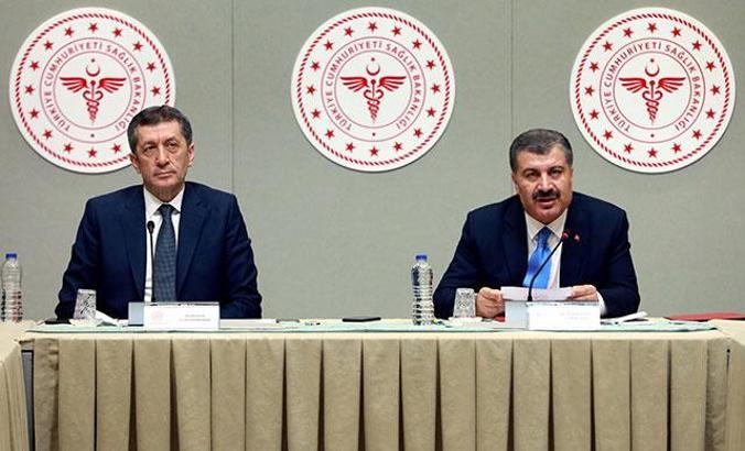 Okullara verilen ara uzatıldı! Sağlık Bakanı ve Milli Eğitim Bakanı'ndan ortak açıklama