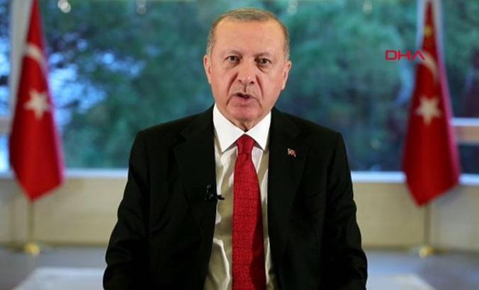 Cumhurbaşkanı Erdoğan Ulusa seslendi: Özellikle yaşlılarımız kesinlikle dışarı çıkmamalıdır