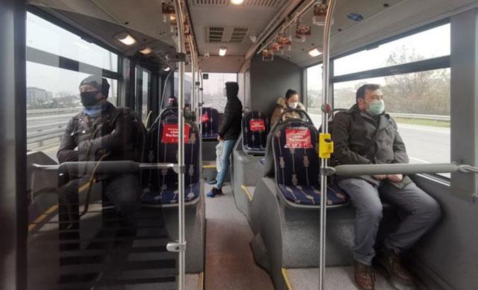 İstanbul'da maskesiz yolcular toplu taşıma araçlarını kullanamıyor