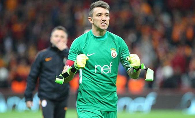 Muslera: Fatih Terim'in yardımcısı olmak beni gururlandırır