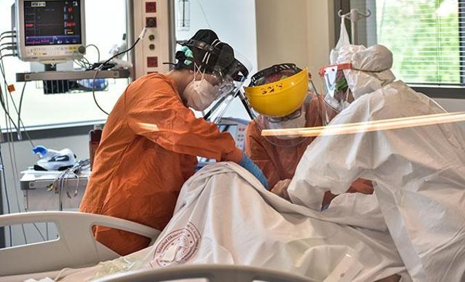 Prof. Dr. Cemil Taşçıoğlu Şehir Hastanesi'nin 'Beyaz Melekleri'