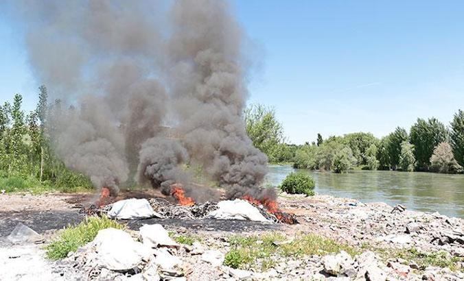 UNESCO mirasına moloz