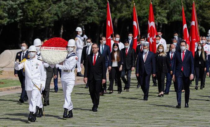 Anıtkabir'de 19 Mayıs töreni