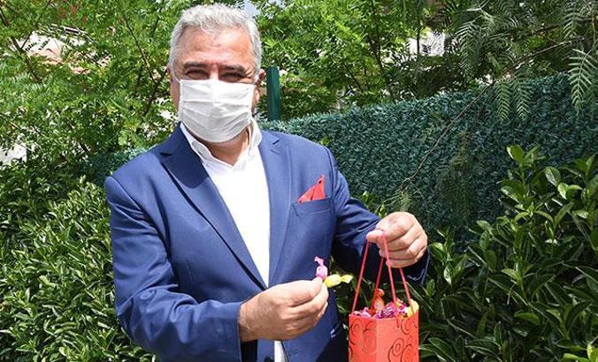 Uzm. Dr. Rodoplu: Bayram şekerleri virüs saçmasın