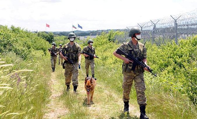 Yunanistan ve Bulgaristan sınırındaki 'Hudut Kartalları' bayramda görev başında