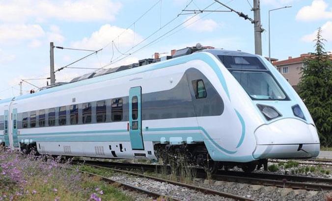 Milli Elektrikli Tren, 29 Mayıs’ta raya inecek