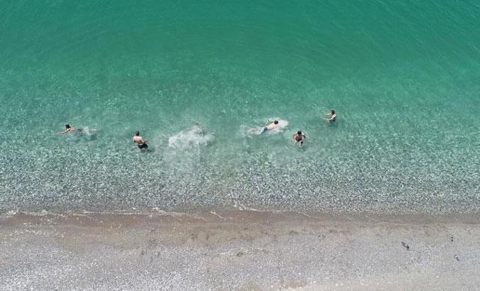 Van Gölü'ndeki mavi bayraklı halk plajı, yeni sezon için hazır