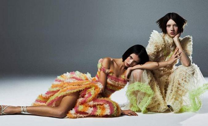 Moda dünyasında korona önlemleri: Defileler ‘sanal’ ortama taşındı