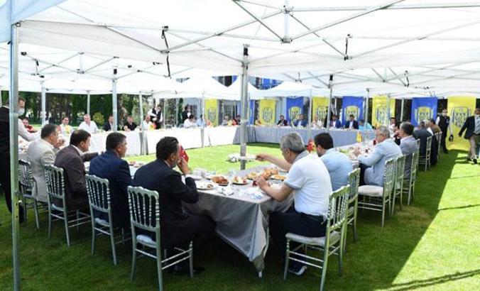 Ankara'daki belediye başkanları, Ankaragücü tesislerinde bir araya geldi