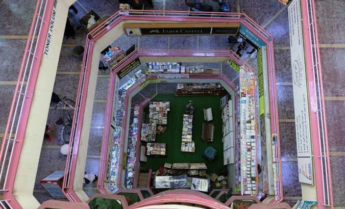 'Rampalı çarşı'ya giren kayboluyor