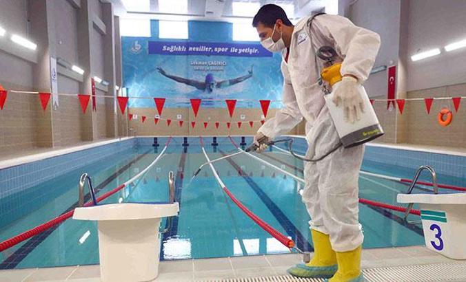 Bağcılar’da havuzlar kapılarını yeniden açıyor