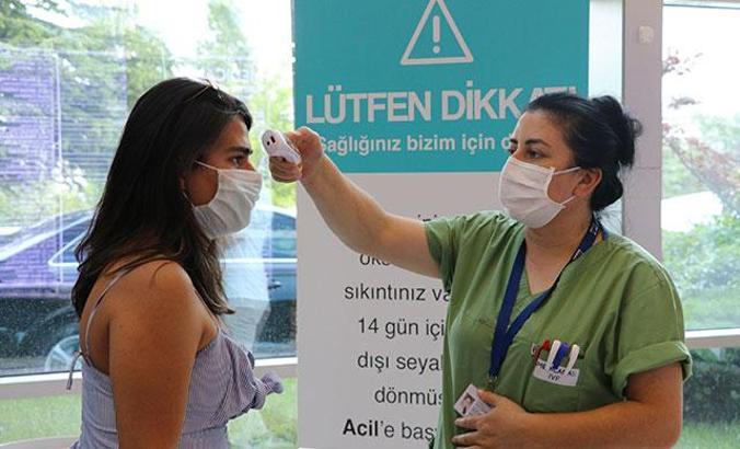 Özel hastaneler tedbirlerle normal hasta kabulüne başladı