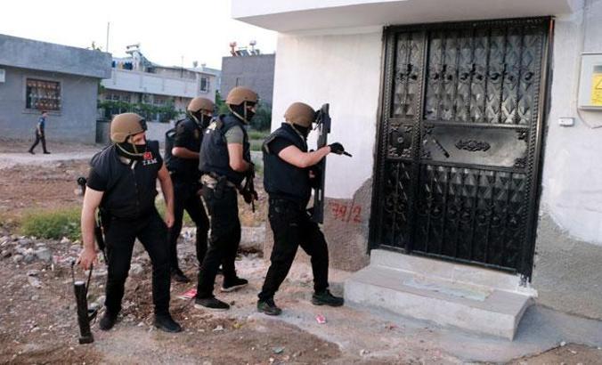 Adana’da terör örgütü PKK'ya operasyon: 10 gözaltı kararı