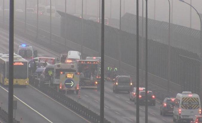 İstanbul'da etkili olan sis kazaya neden oldu