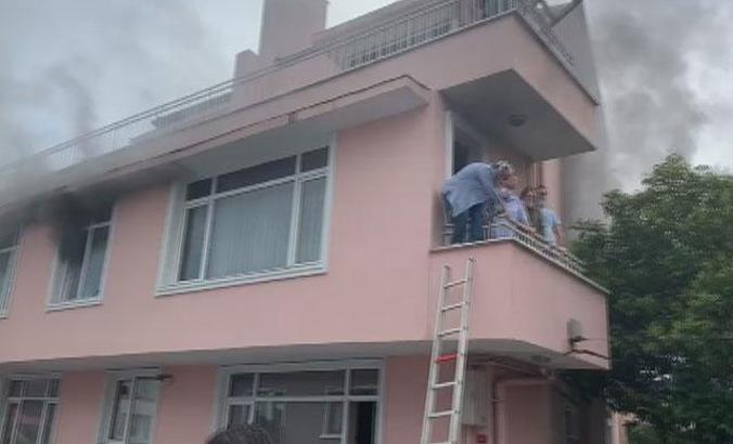 Üsküdar'da ruh sağlığı merkezinde şüpheli yangın