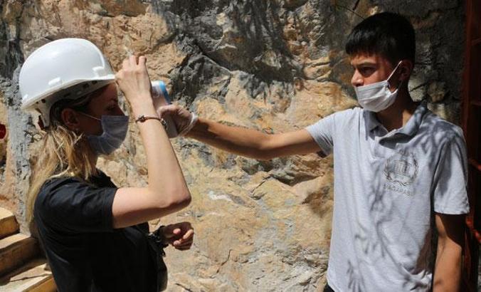 Ballıca Mağarası'nda maske ve 'sosyal mesafeli dönem