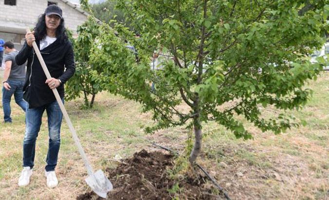 Yaylada tatil yapan Murat Kekilli: Beni gören insanlar şaşırıp 'burada ne işin var' diyor