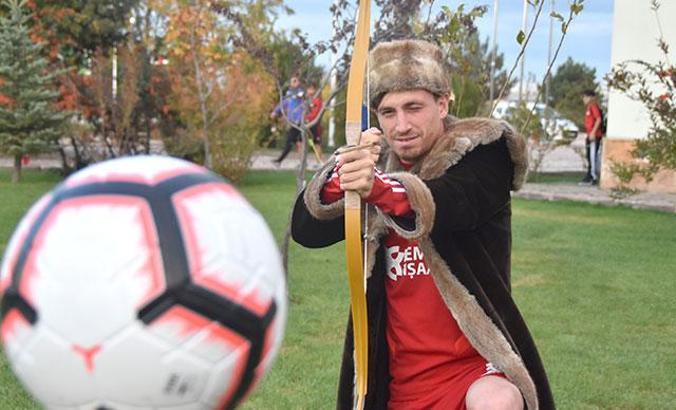 Mert Hakan Yandaş'ın Fenerbahçe tercihinde Emre Belözoğlu hayranlığı etkili oldu