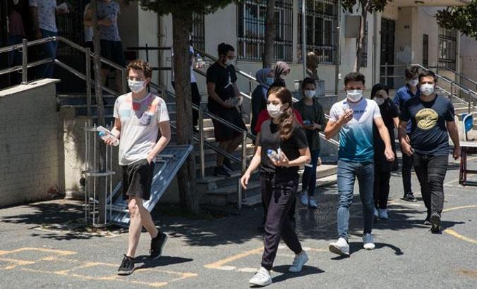 YKS'nin ikinci oturumu sona erdi