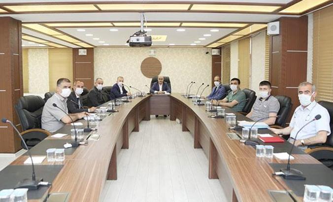 Mardin Büyükşehir Belediyesi'ndeki birçok üst düzey yönetici görevden alındı