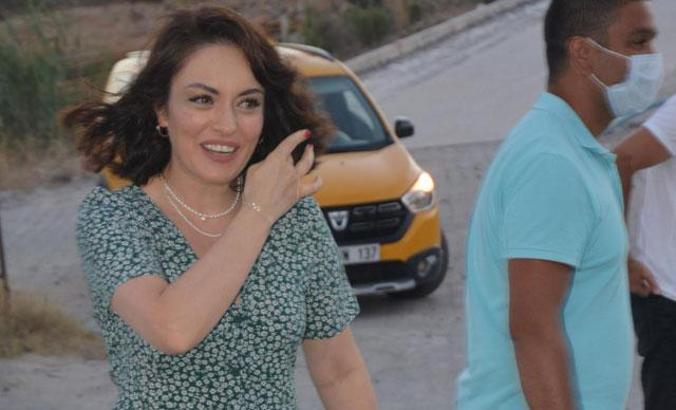 Ezgi Mola'dan 'evlilik' açıklaması