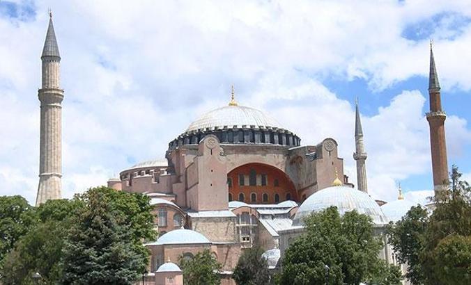 Danıştay, Ayasofya'yı müze yapan kararı iptal etti