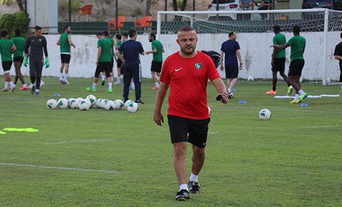 Denizlispor Teknik Sorumlusu Levent Kartop: Biz bu işi başaracağız