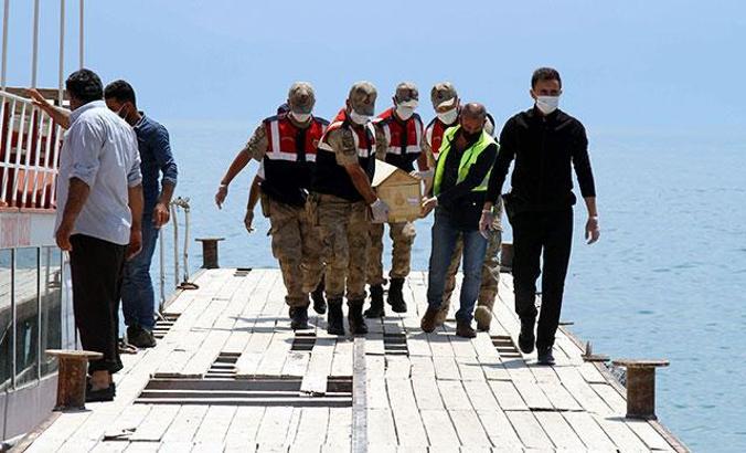 Van Gölü'ndeki tekne faciasında ceset sayısı 32'ye çıktı
