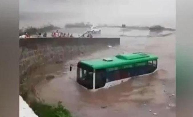 Çin’deki sel felaketinin bilançosu: Can kaybı 140'a yükseldi