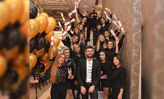 Güzellik Uzmanı Sinan İslam Yılmaz’dan pandemide kadınlara kalıcı makyaj önerisi