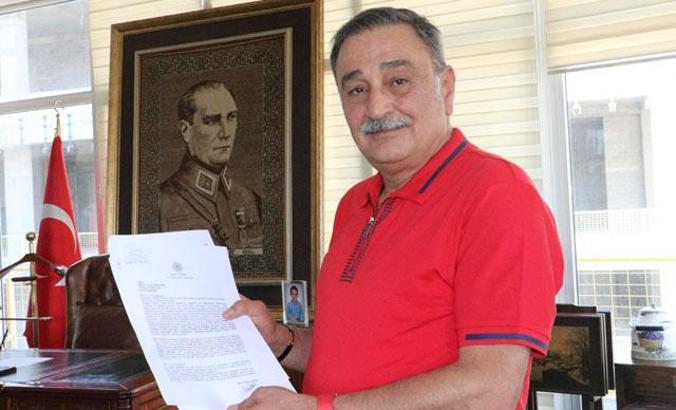 Sinan Aygün: Ayasofya için bu el öpülür