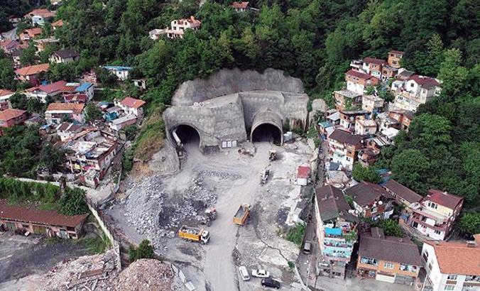 Zonguldak'ta 45 yıllık hayal gerçek oluyor; Mithatpaşa Tünelleri'nde sona gelindi