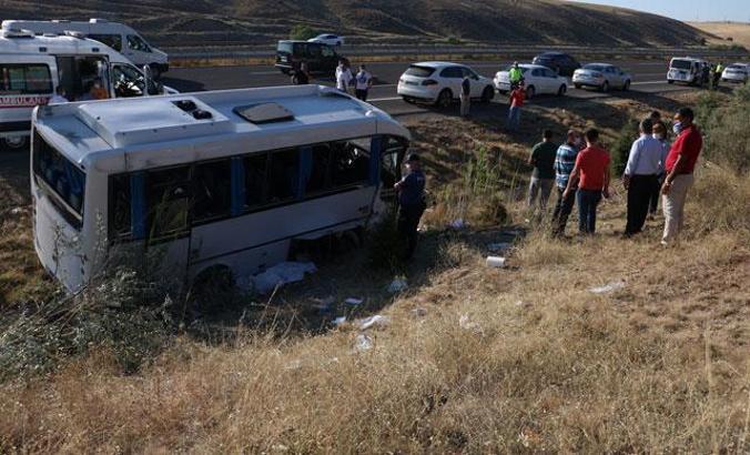 Yolcu otobüsü, ASELSAN çalışanlarını taşıyan midibüse çarptı: 1 ölü, 8 yaralı