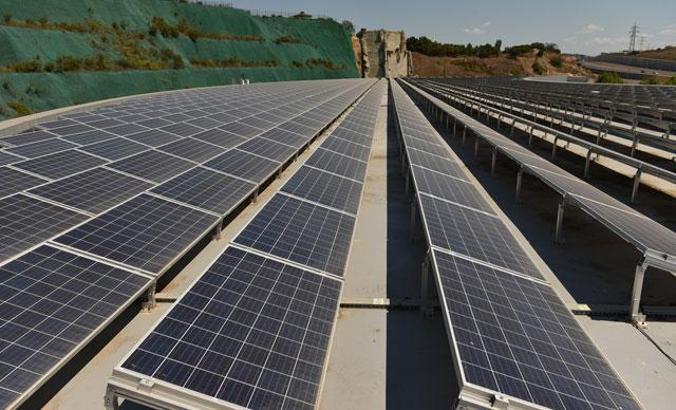 Tuzla’da kurulan Güneş Enerji Santrali 25 bin ağacın kesilmesini önlüyor