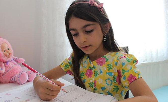 Uzaktan eğitimde evin bir köşesini ‘derslik’ gibi düzenleyin