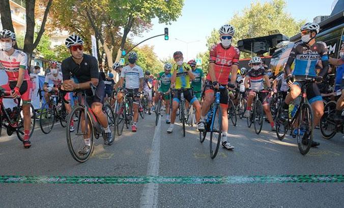 Granfondo Uluslararası Bisiklet Yarışı Bursa'da başladı