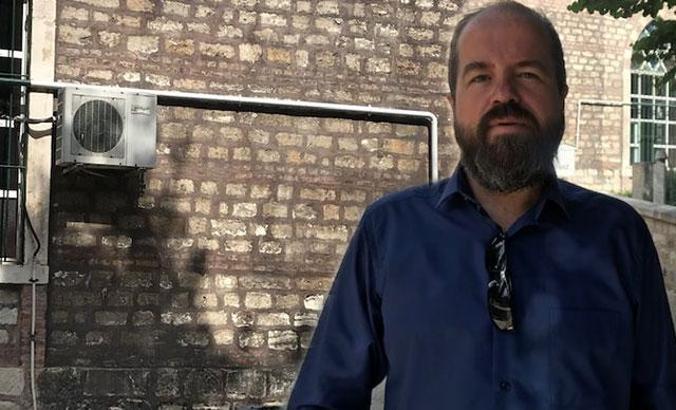 İstanbul'da tarihi camilere klima darbesi... Tarihçi yazar Dilbaz: 'Dur' denilmeli