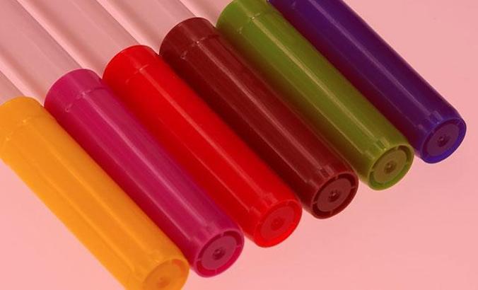 Kırtasiye ürünlerine dikkat: Ergenlik dönemini bozup, kanseri tetikleyebilir