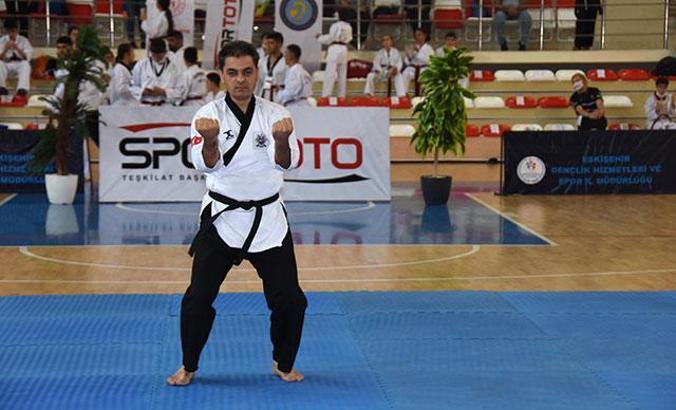 İşitme Engelliler Tekvando Poomsae Türkiye Şampiyonası Eskişehir’de başladı