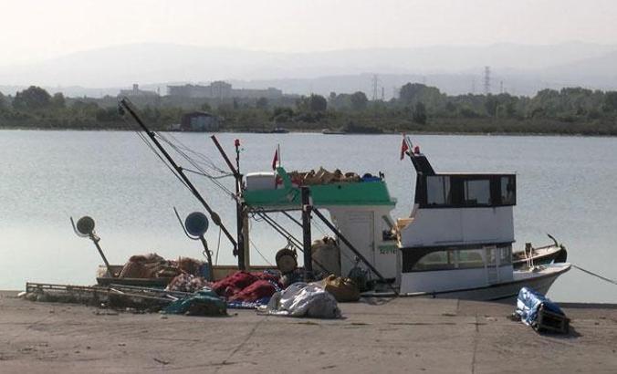 Balıkçı teknesi alabora oldu: Baba öldü, oğlu kurtarıldı