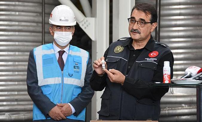 Bakan Dönmez: Yerli elektrikli otomobilin lityum bataryaları Eskişehir’de üretilecek