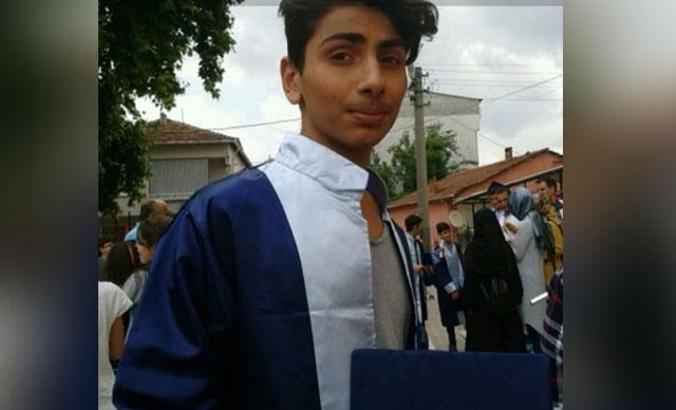 Kanser tedavisi gören 16 yaşındaki Emir hayatını kaybetti