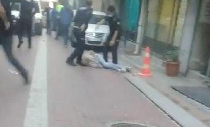 Zeytinburnu'nda kavga: 2 kişi yaralandı