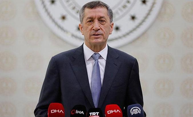 Bakan Selçuk: Okula devam eden çocuklar ve ailelerinde vaka artışı yok